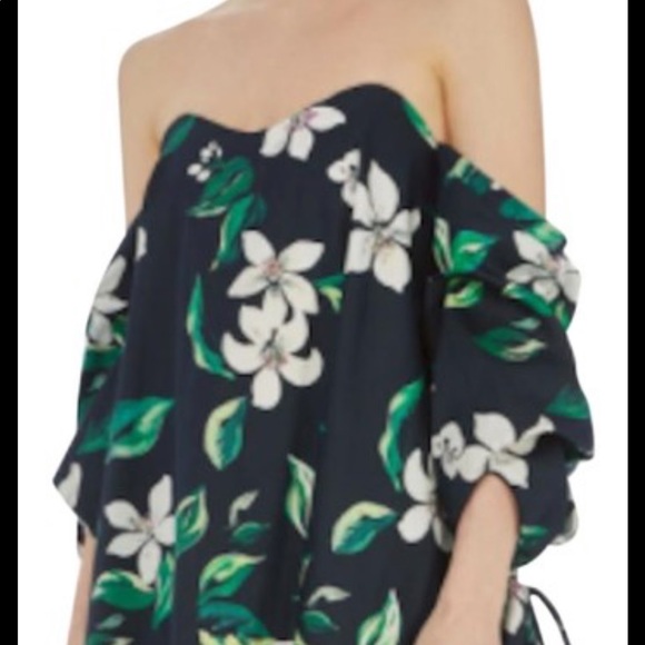 Caroline Constas off shoulder flower dress! - Picture 5 of 6